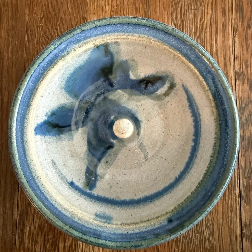 Handmade Amish Apple Baker Pottery
